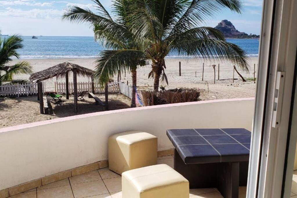 马萨特兰Casa A Pie De Playa Isla De La Piedra公寓 外观 照片